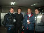 2005/10/16 FIN SERIE TEST RIDE JARAMA. Yago, Jor y yo con Joan Arnella, da gusto charlar con él.