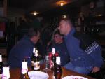 Dia 8-9 de mayo de 2004, tomando unas cervezas en Albacete, el sentado "Javi", buén piloto y un tio cojonudo, corre en