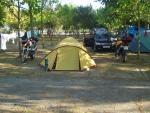 El "hotelito" en el camping La Peña Montañesa, cerca de Ainsa en pleno Pirineo oscense. ¡Buen sitio!