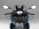 07-bmw-c-400-x-2018-detalle-puesto-conduccion.jpg