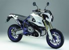 descubre-nueva-bmw-hp2-megamoto-12634065135850.jpg
