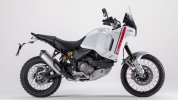 Ducati-DesertX-MY22-14-Gallery-Studio-1920x1080.jpg