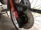 R100 ruedea del der.jpg