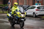 1200px-Hamburg_Police_BMW_R_1250_RT_at_Hamburg_Marathon_2019_01.jpg