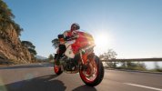 2024-Yamaha-XS850GP-EU-Legend_Red-Action-002-03.jpg