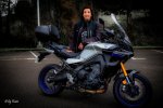 chicas motos 3.jpeg