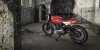 2015-YB-SR400-CS_05-Zen-by-It-roCkSbikes-text-002_tcm226-612342.jpg
