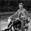 Bruce-Springsteen-et-sa-moto-Triumph-2.jpeg