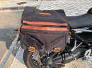 202607_NineT soporte C-bow + alforja legacy - 4 de 4.jpeg