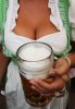 boobs_and_beer_make_oktoberfest_the_best_640_16.jpg