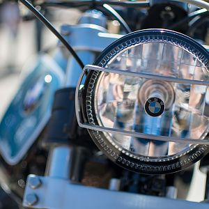 Black Motorcycles "Maldita" Scrambler detalle faro