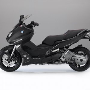 BMW-C-600-Sport-Motorsport-Edition-DTM-Spengler-Tomczyk-01-1024x768.jpg