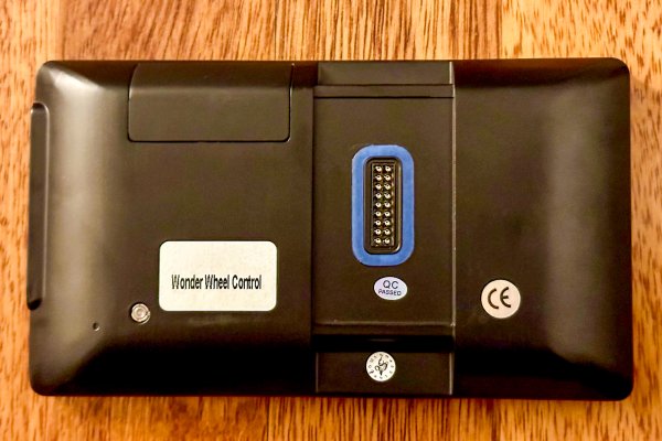 Su carcasa de aluminio le otorga ligereza, robustez y calidad