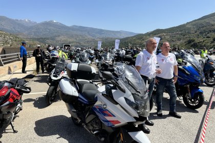 Parada en la Presa de Rules