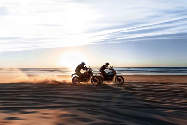 BMW R 12 G/S con rueda delantera de 21 pulgadas